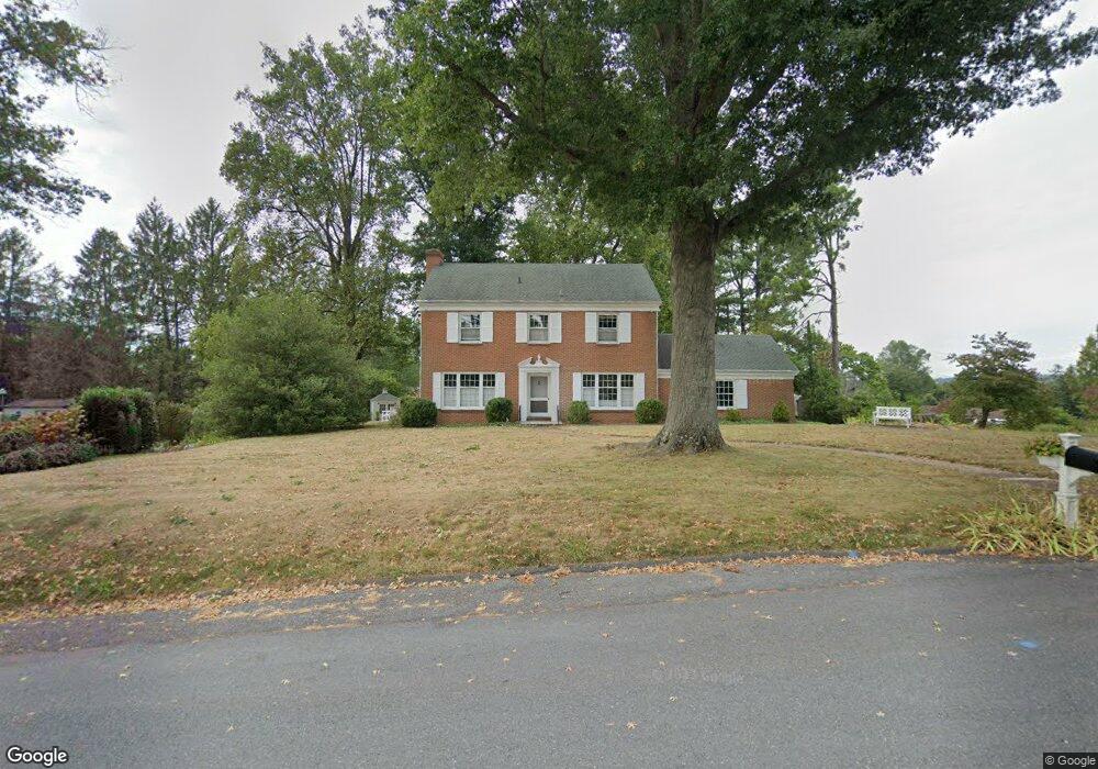 1211 Keesling Ave, Waynesboro, VA 22980 - photo 1