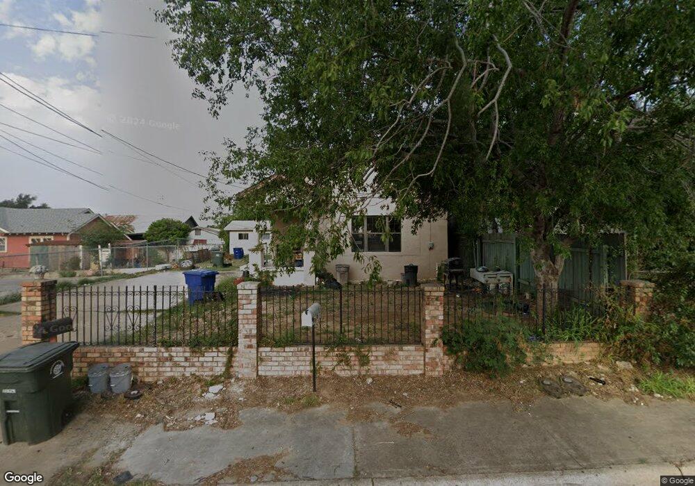 2116 Springfield Ave, Laredo, TX 78040 - photo 1