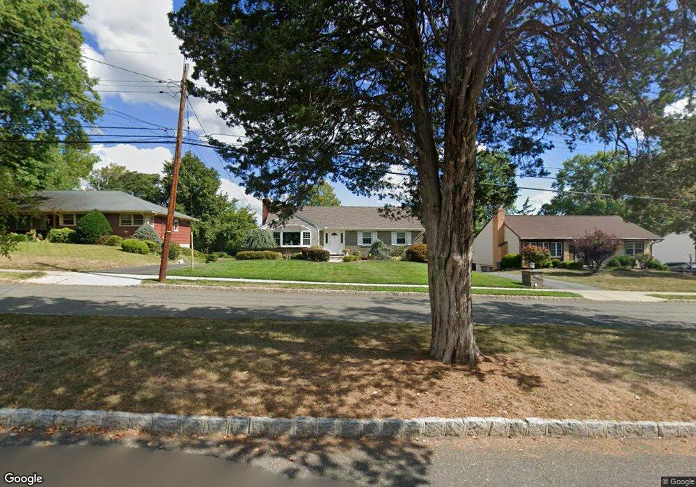 40 Baker Rd, Livingston, NJ 07039 - photo 1