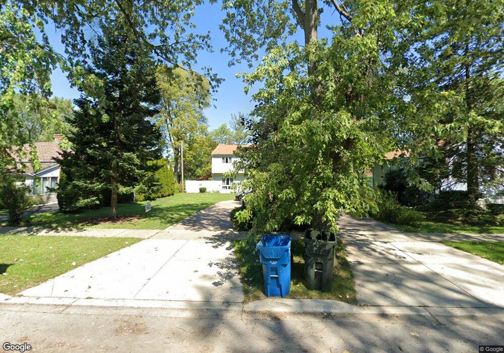 1714 Whitcomb Ave, Des Plaines, IL 60018 - photo 1