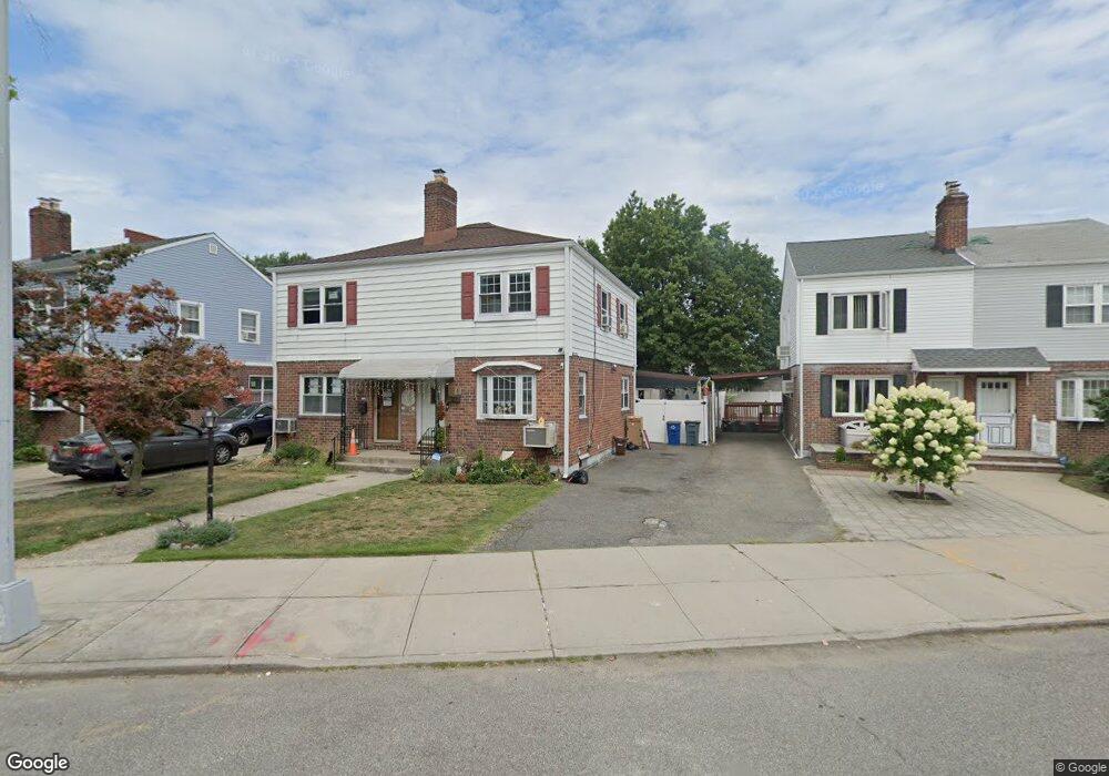 13841 64th Ave, Flushing, NY 11367 - photo 1