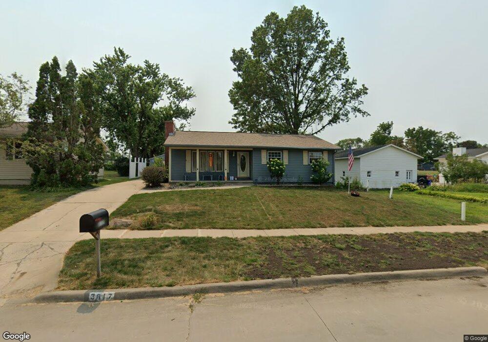 3617 Sue Ln NW, Cedar Rapids, IA 52405 - photo 1