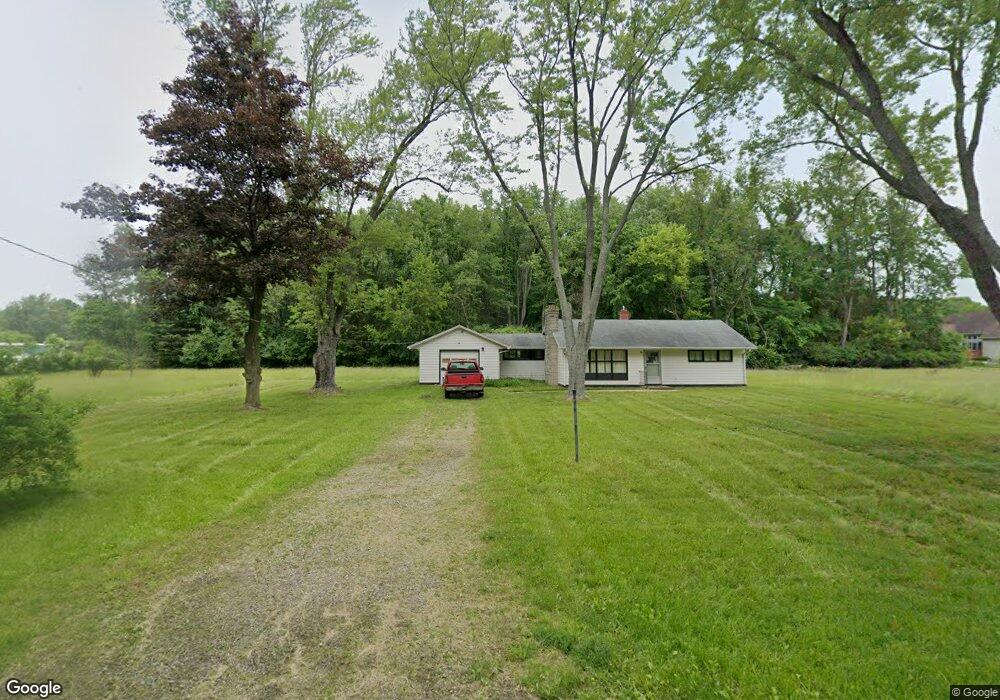 18603 Kintz Dr, South Bend, IN 46637 - photo 1