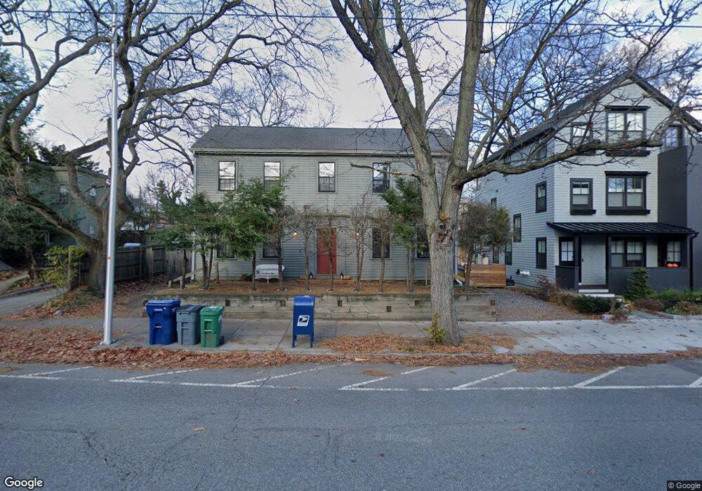 139 Mount Auburn St unit 3, Cambridge, MA 02138 - photo 1