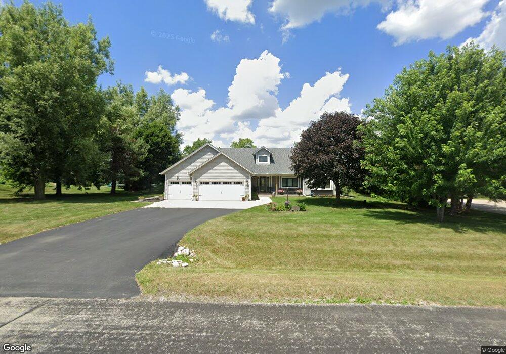 N55W27862 Hanover Hill Rd, Sussex, WI 53089 - photo 1