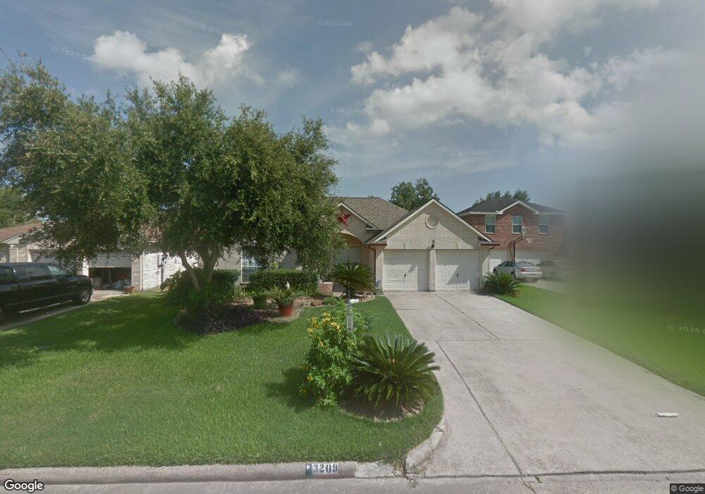 3209 Deer Trail Dr, Alvin, TX 77511 - photo 1