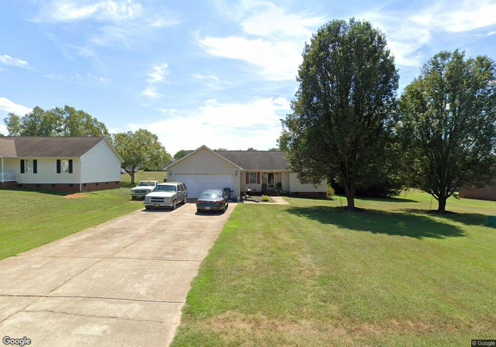 2667 Gold Rush Dr, Lincolnton, NC 28092 - photo 1