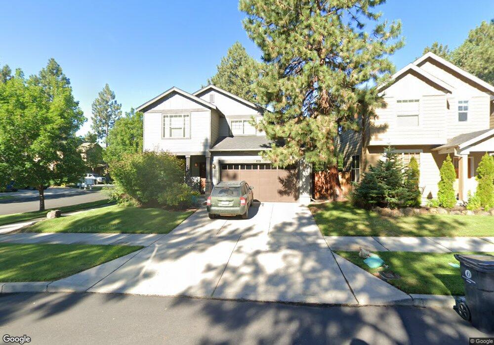 61169 Kepler St, Bend, OR 97702 - photo 1