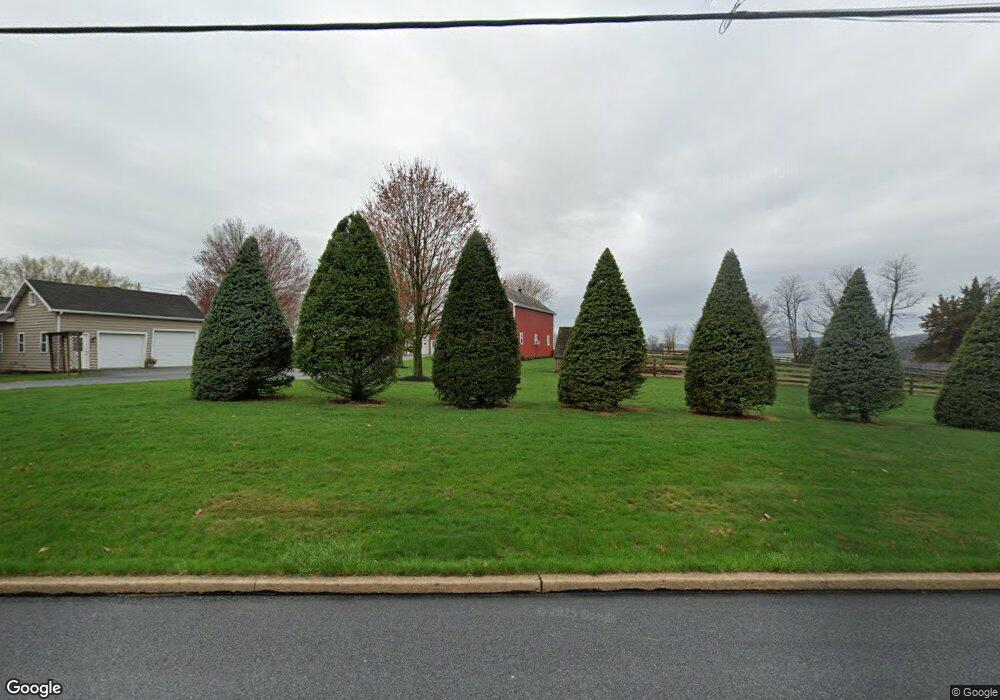 15 N King St, Denver, PA 17517 - photo 1