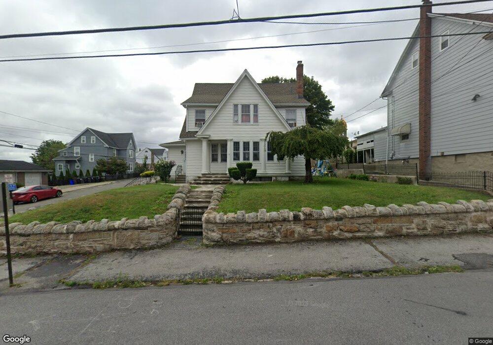 562 Hayes St, Hazleton, PA 18201 - photo 1