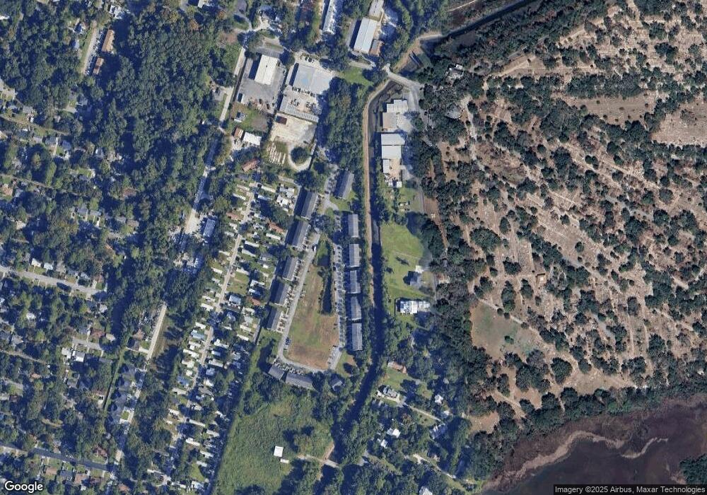 369 Laurel Oak Ln, Thunderbolt, GA 31404 - photo 1