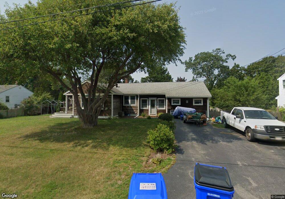 19 Queens Bay Ln, Buzzards Bay, MA 02532 - photo 1