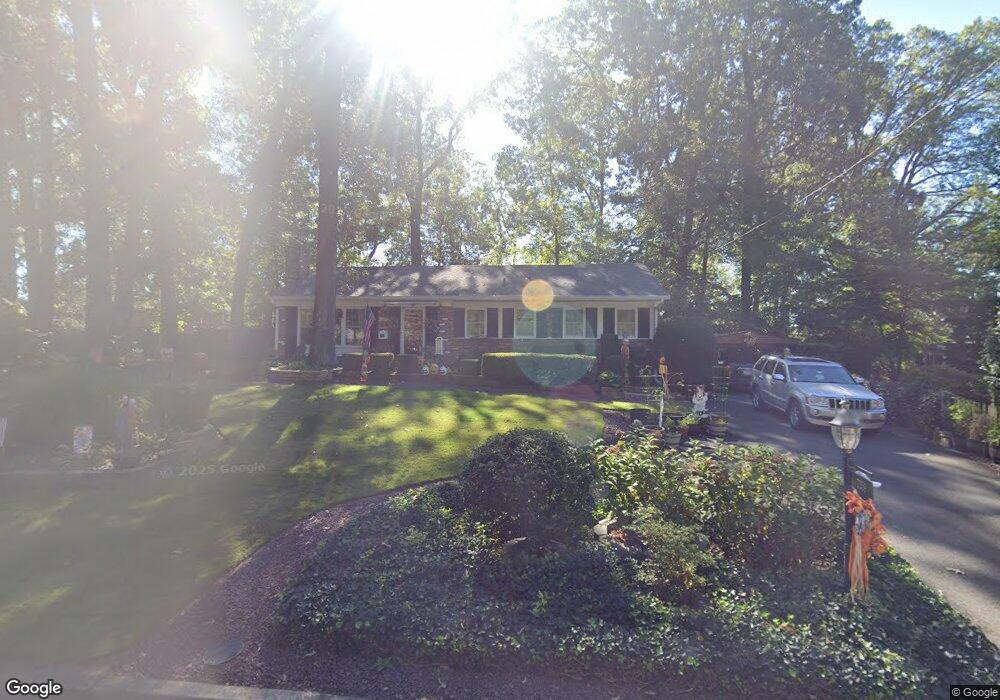 7209 Deerfield Ct, Falls Church, VA 22043 - photo 1