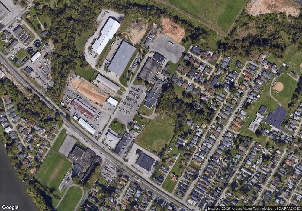 516 26th St, Dunbar, WV 25064 - photo 1