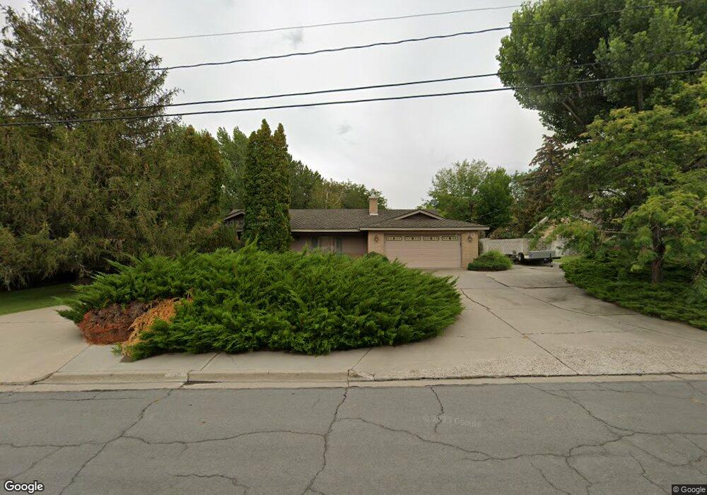 250 Parkview Ave, Winnemucca, NV 89445 - photo 1