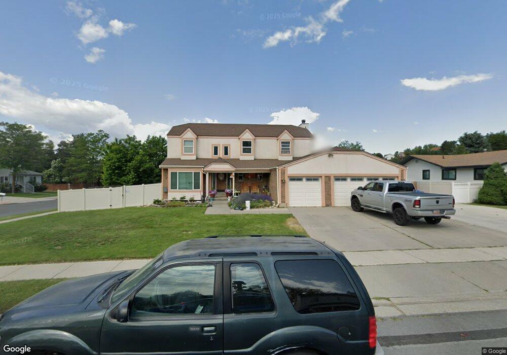 9142 S Dunston Ave, Sandy, UT 84093 - photo 1