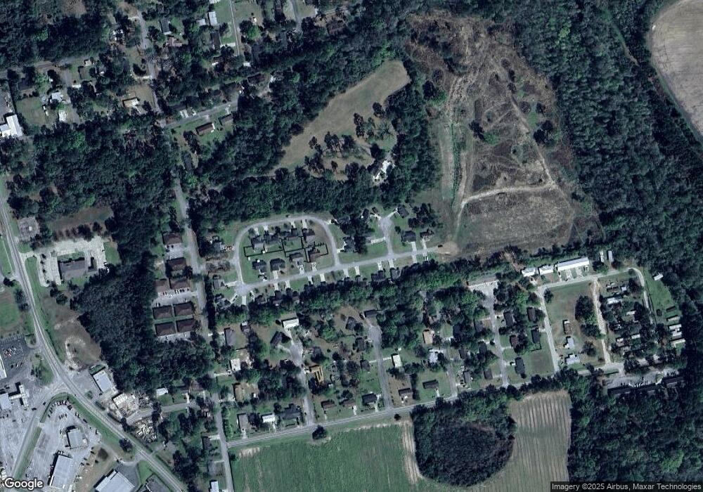 413 Honeysuckle Way, Adel, GA 31620 - photo 1