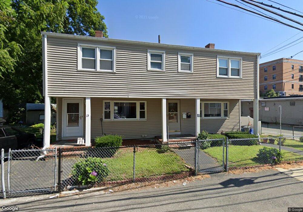11 Maple St unit 13, Stoneham, MA 02180 - photo 1