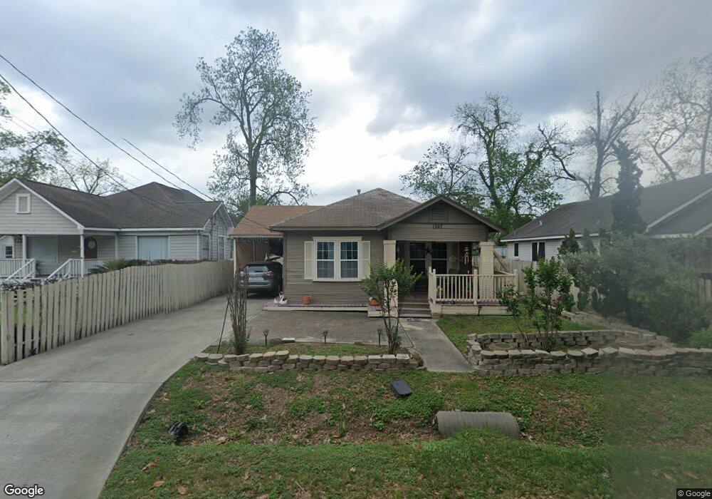 1307 Reid St, Houston, TX 77022 - photo 1