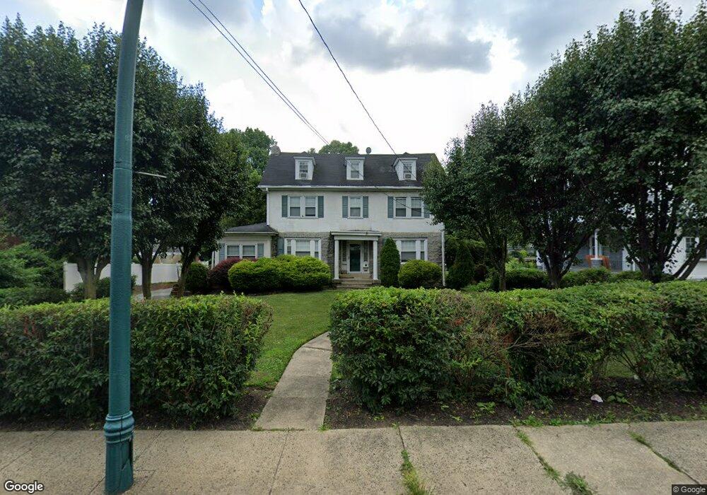 182 N Lansdowne Ave, Lansdowne, PA 19050 - photo 1