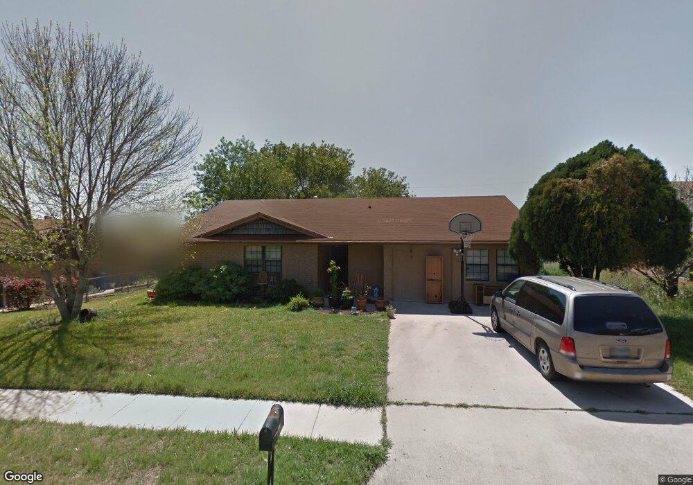 116 E Hogan Dr, Copperas Cove, TX 76522 - photo 1