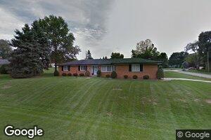 19240 Strawberry Hill Rd, South Bend, IN 46614