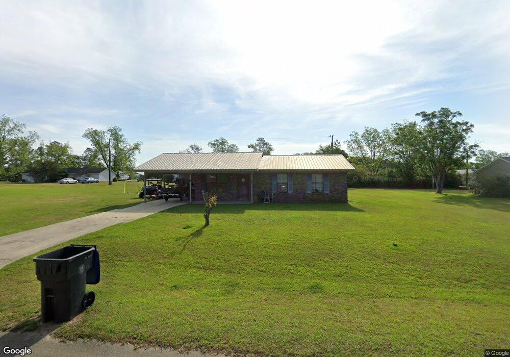 139 Cecil Cir, Fitzgerald, GA 31750 - photo 1