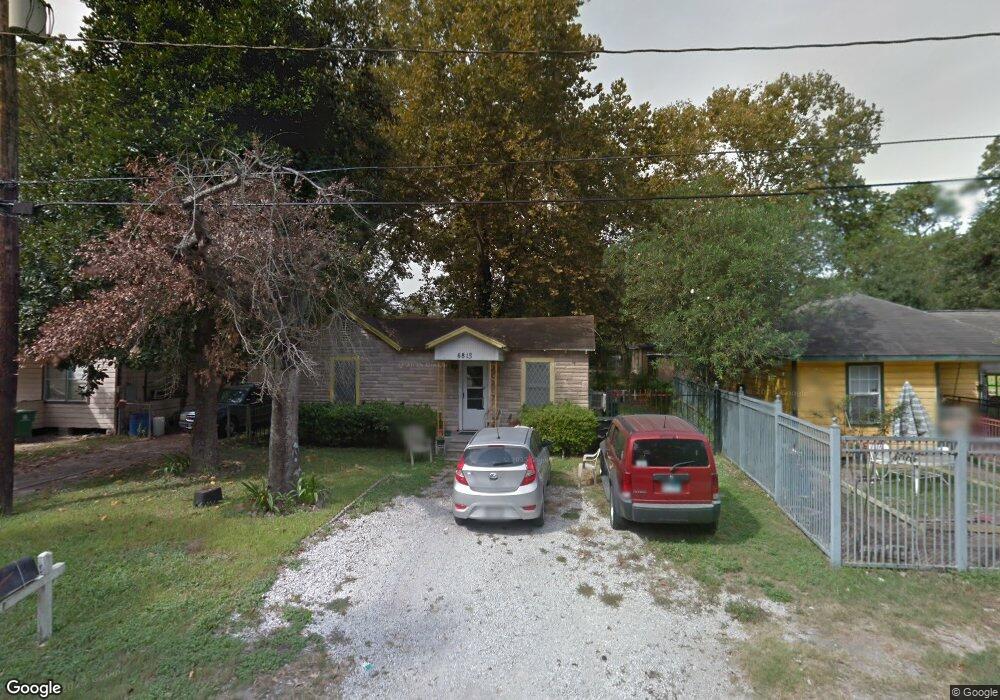 6813 Mcwilliams Dr, Houston, TX 77091 - photo 1