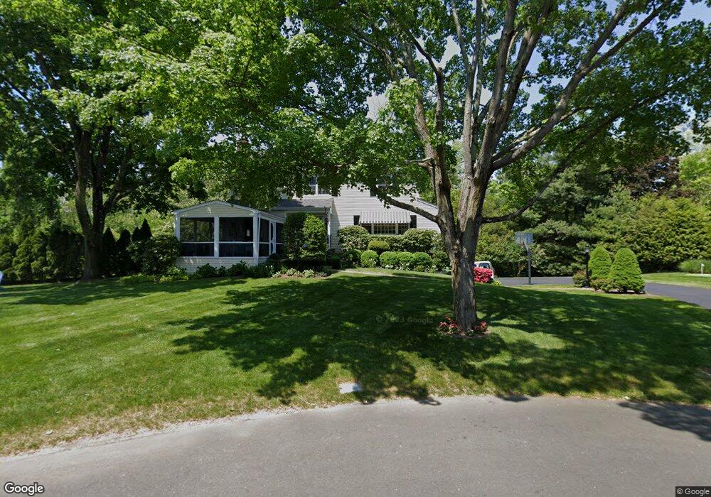 16 Tamarack Place, Greenwich, CT 06831 - photo 1