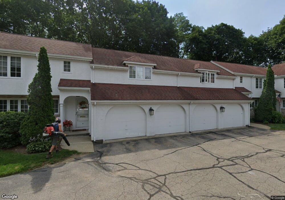 4 Grant Ave, Wellesley Hills, MA 02481 - photo 1