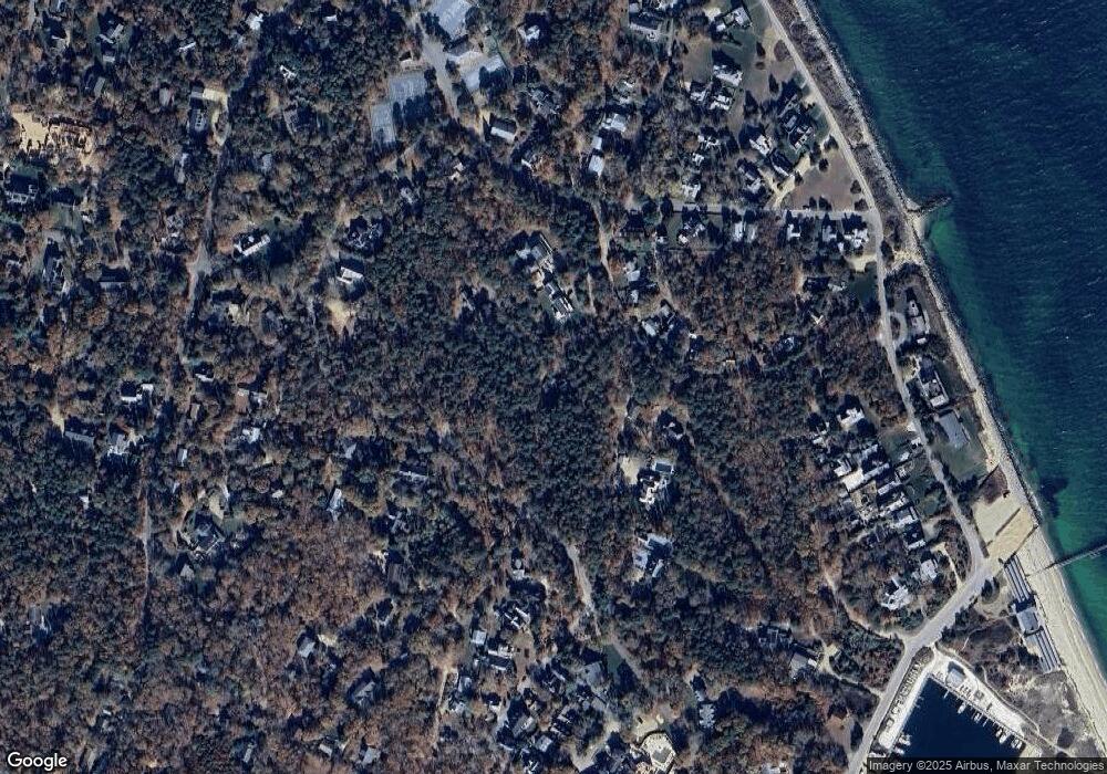 17 Wilson Ave, Vineyard Haven, MA 02568 - photo 1