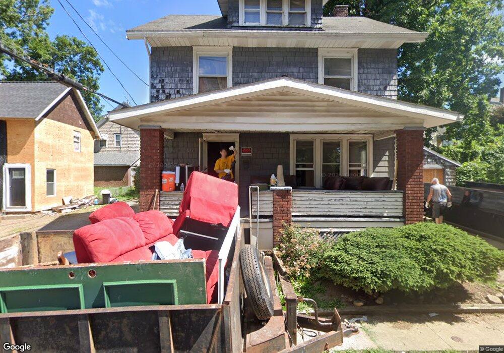 811 Oby Place NW, Canton, OH 44703 - photo 1