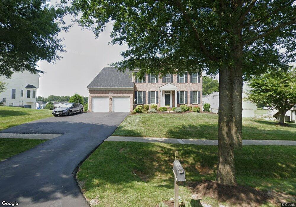 15302 Lions Den Rd, Burtonsville, MD 20866 - photo 1