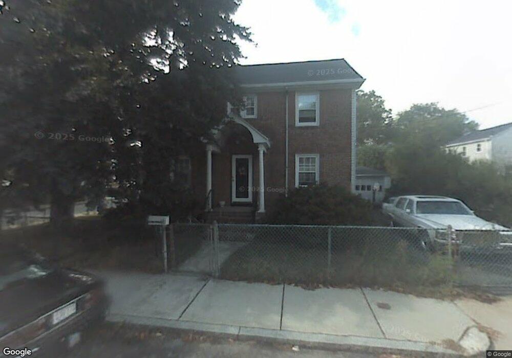 32 George St, Hyde Park, MA 02136 - photo 1