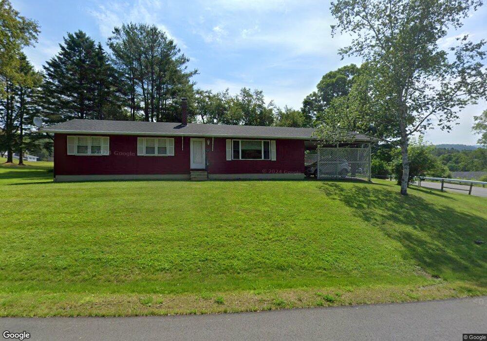 122 Waterman Cir, Saint Johnsbury, VT 05819 - photo 1