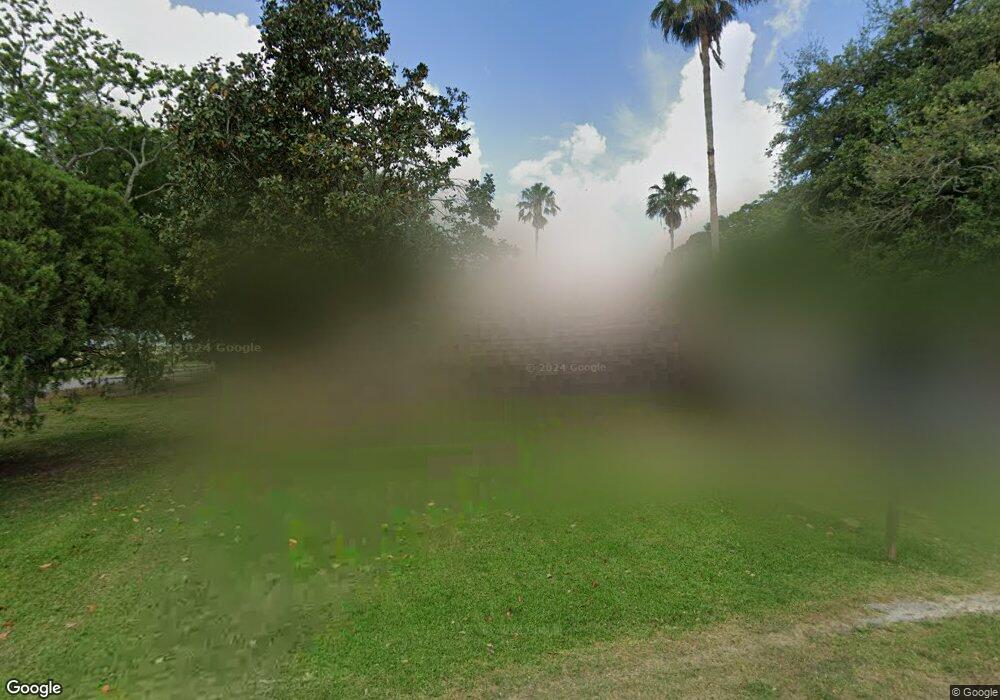 201 Lindsey Ave, Bay City, TX 77414 - photo 1