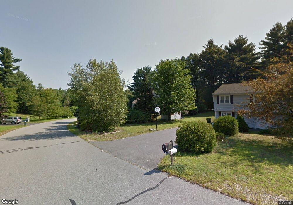 9 Iroquois Cir, Londonderry, NH 03053 - photo 1