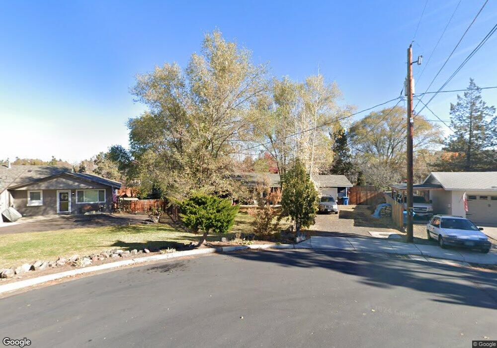 1924 SW Curry Ct, Redmond, OR 97756 - photo 1