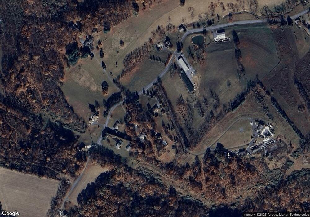 2146 Ranch Rd, Slatington, PA 18080 - photo 1