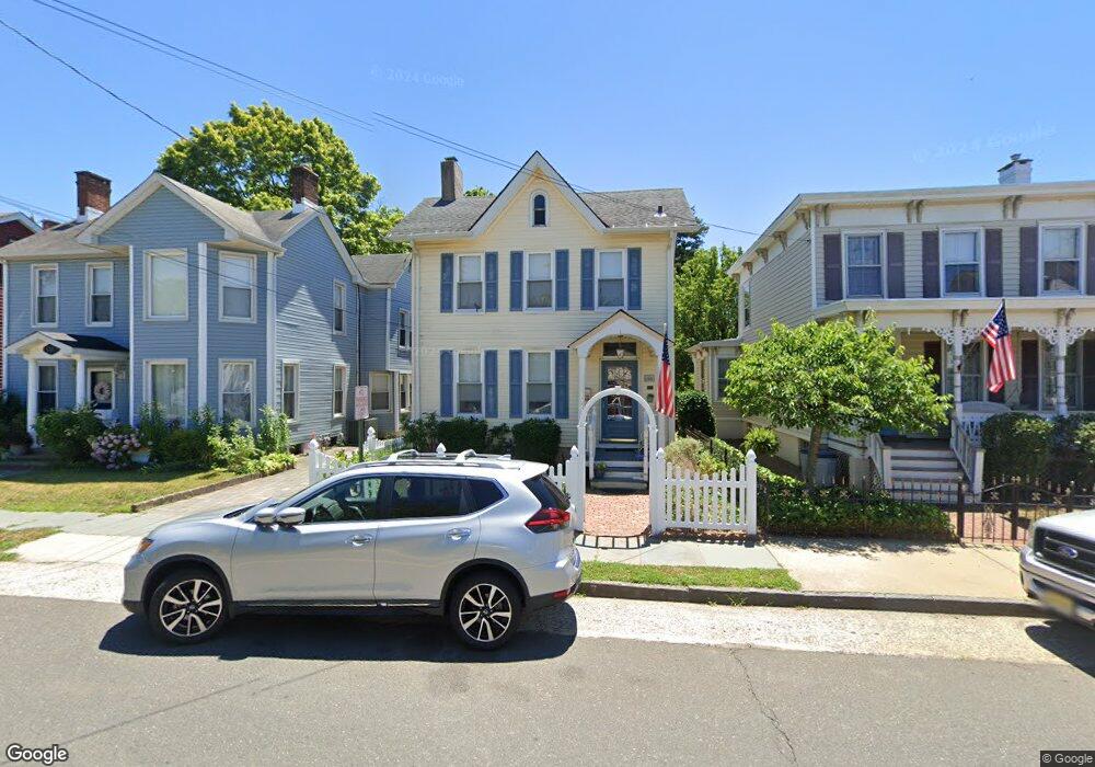 134 1st St, Keyport, NJ 07735 - photo 1