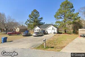 2127 Alexis Dr, Claxton, GA 30417