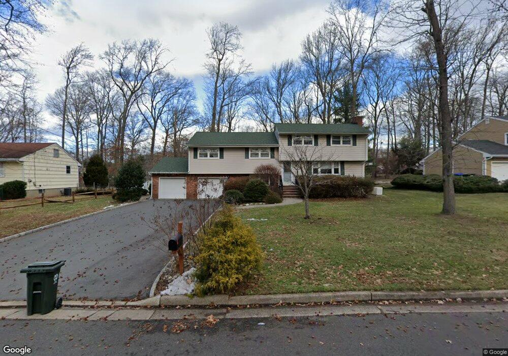 13 Huntington Rd, Edison, NJ 08820 - photo 1