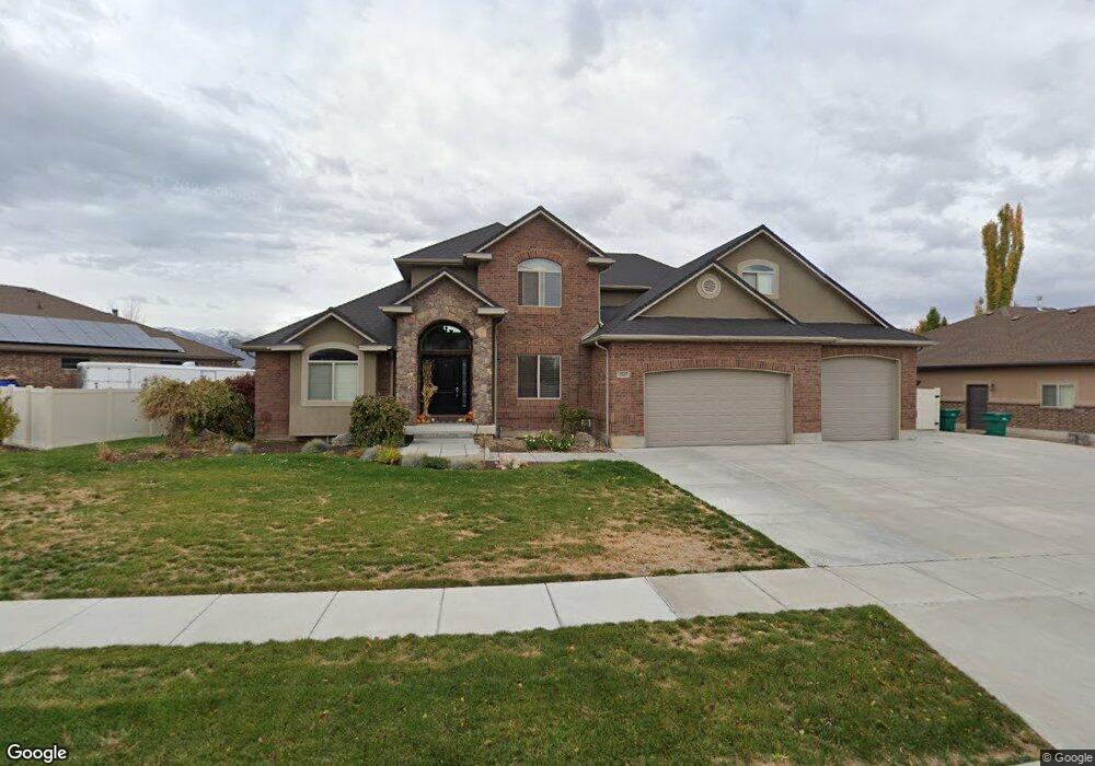 1527 Boulder Creek Ln, Layton, UT 84041 - photo 1
