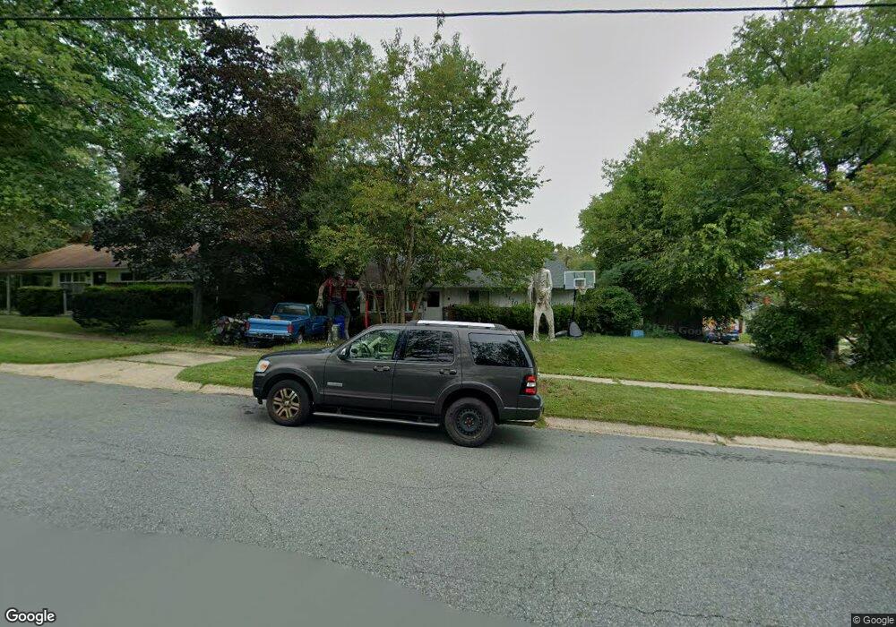 13120 Vandalia Dr, Rockville, MD 20853 - photo 1