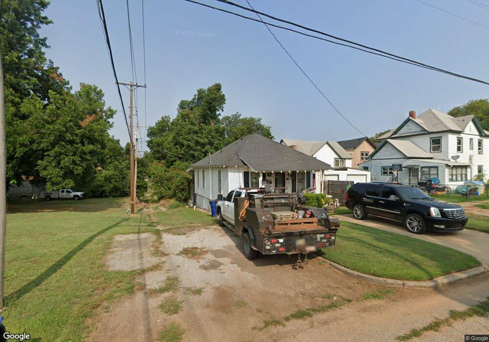 211 S Elm St, Guthrie, OK 73044 - photo 1