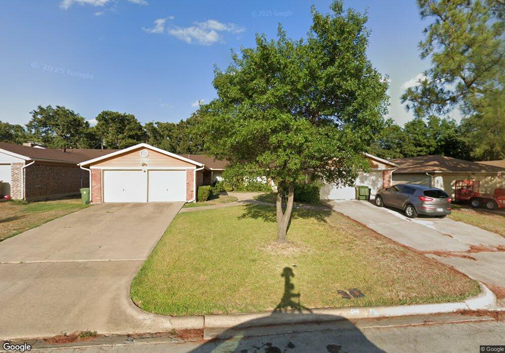 504 Billie Ruth Ln, Hurst, TX 76053 - photo 1