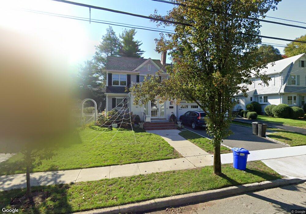 110 Hillcrest Ave, Manhasset, NY 11030 - photo 1