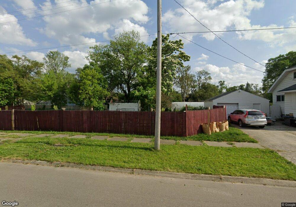 2012 Roseland St, Flint, MI 48506 - photo 1