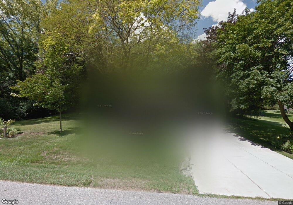 W153N8009 Meadowland Dr, Menomonee Falls, WI 53051 - photo 1