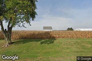 969 Duewer Rd, Waverly, IL 62692